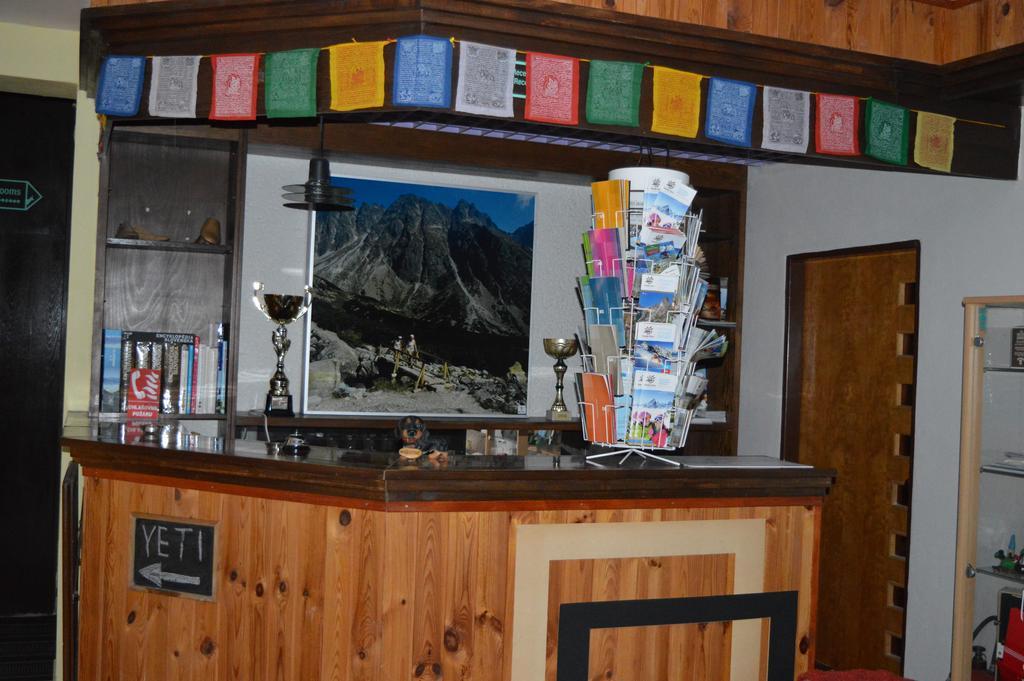 Penzion Centrum Pod Lesom Vysoke Tatry Bagian luar foto