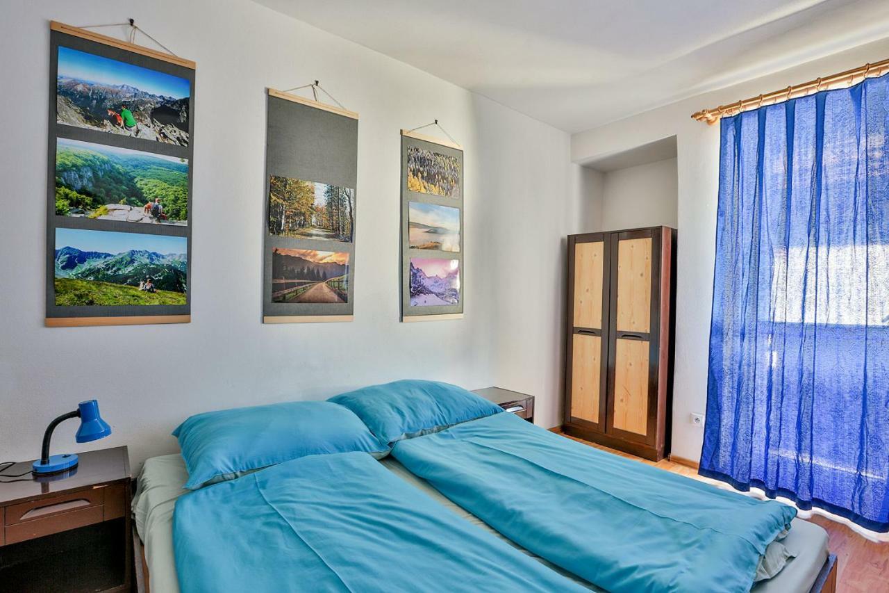 Penzion Centrum Pod Lesom Vysoke Tatry Bagian luar foto